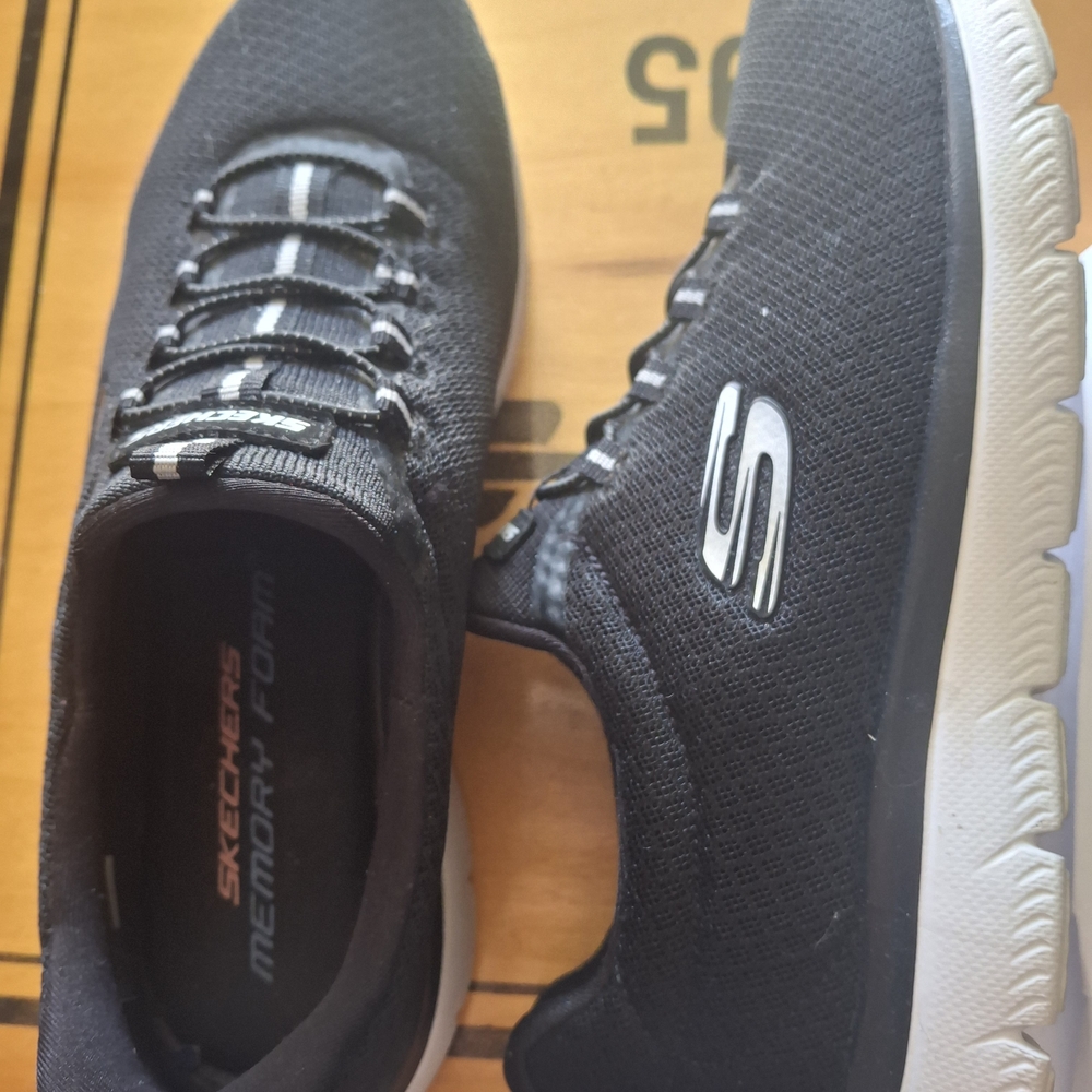 Skechers Womens Black Memory Foam Shoes